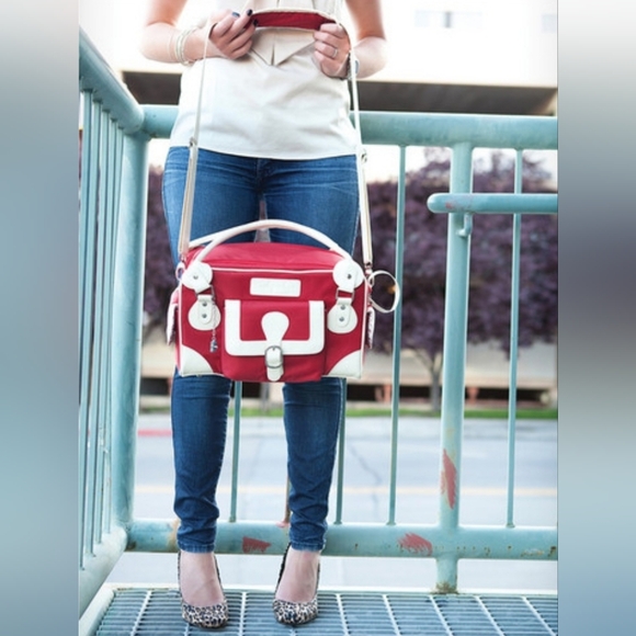 Cheeky Lime Camera Bag - Lightweight But Sturdy! - Picture 1 of 16